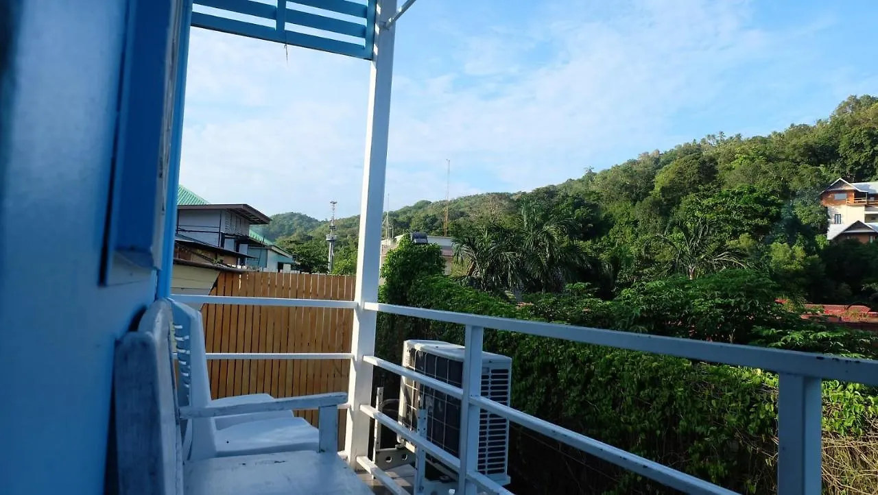 Rehab Hostel Phi Phi Don